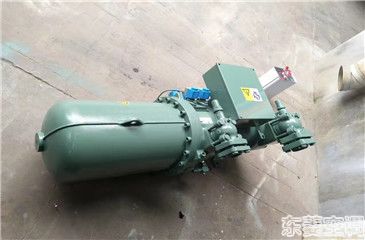 比澤爾螺桿壓縮機(jī)抱軸維修